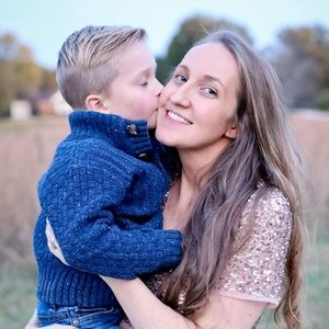 Meet your Posher, Robin